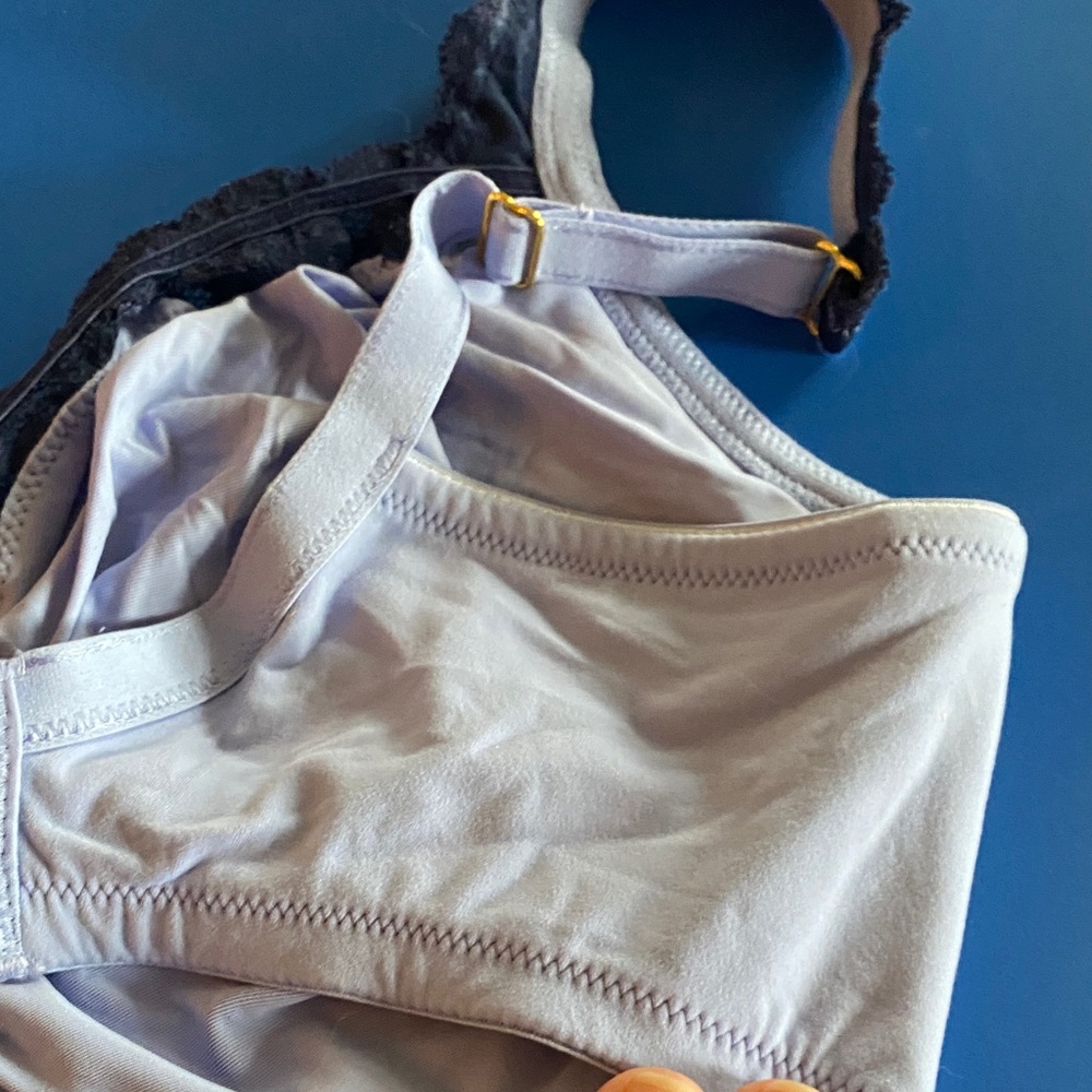 Soma Embraceable Unlined  Lace Trimmed Bra in blue and Black - Picture 8 of 11